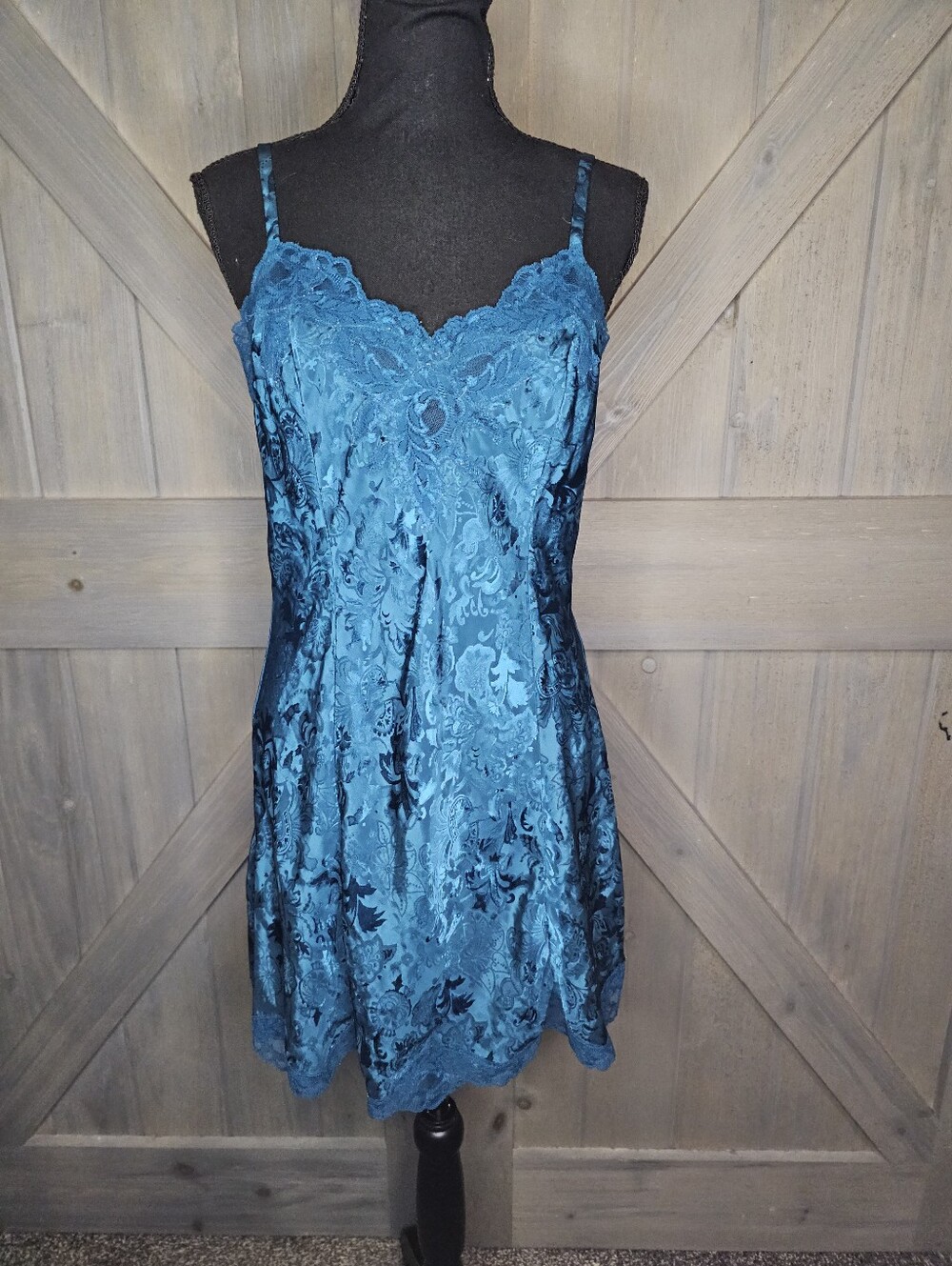 Vintage Victoria's Secret Blue Lace Reim Nightgown Slip Dress sz Medium